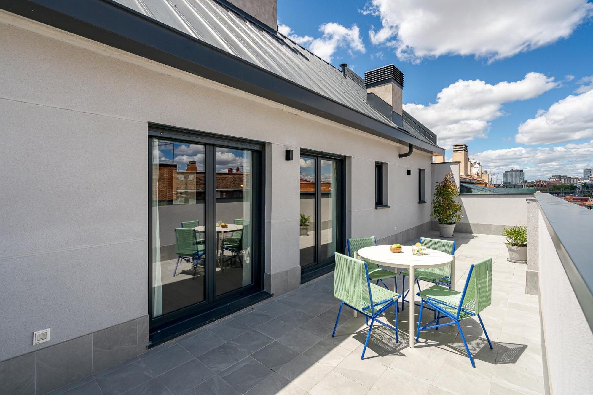 Puerto Alto Apartments By Olala Homes Мадрид Екстериор снимка